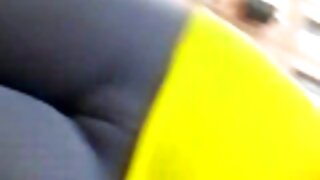 ریئلٹی کنگز: فحش ایچ ڈی پر گلاب کے بستر پر جنیبرا بیلوکی کی گدی کو اتارنا