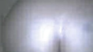 ڈیپ تھروٹ کوئین ملینا دیوی اے ٹی ایم کی مہارت دکھا رہی ہیں۔