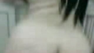 ماں بیٹی کے سابق بوائے فرینڈ کا شکار کرتی ہے۔