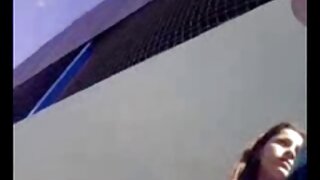 ریڈ ہیڈ ایلا نے بوٹی بلاسٹر کا مطالبہ کیا!