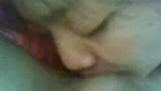 غیر ملکی سکارلیٹ بلوم کے ساتھ ایچ سی اسکوئرٹنگ آرگیسم